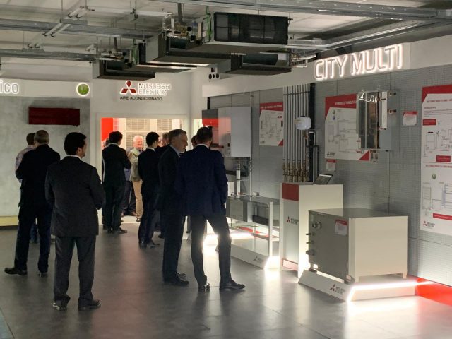 Inauguración Academia 3 Diamantes en Madrid